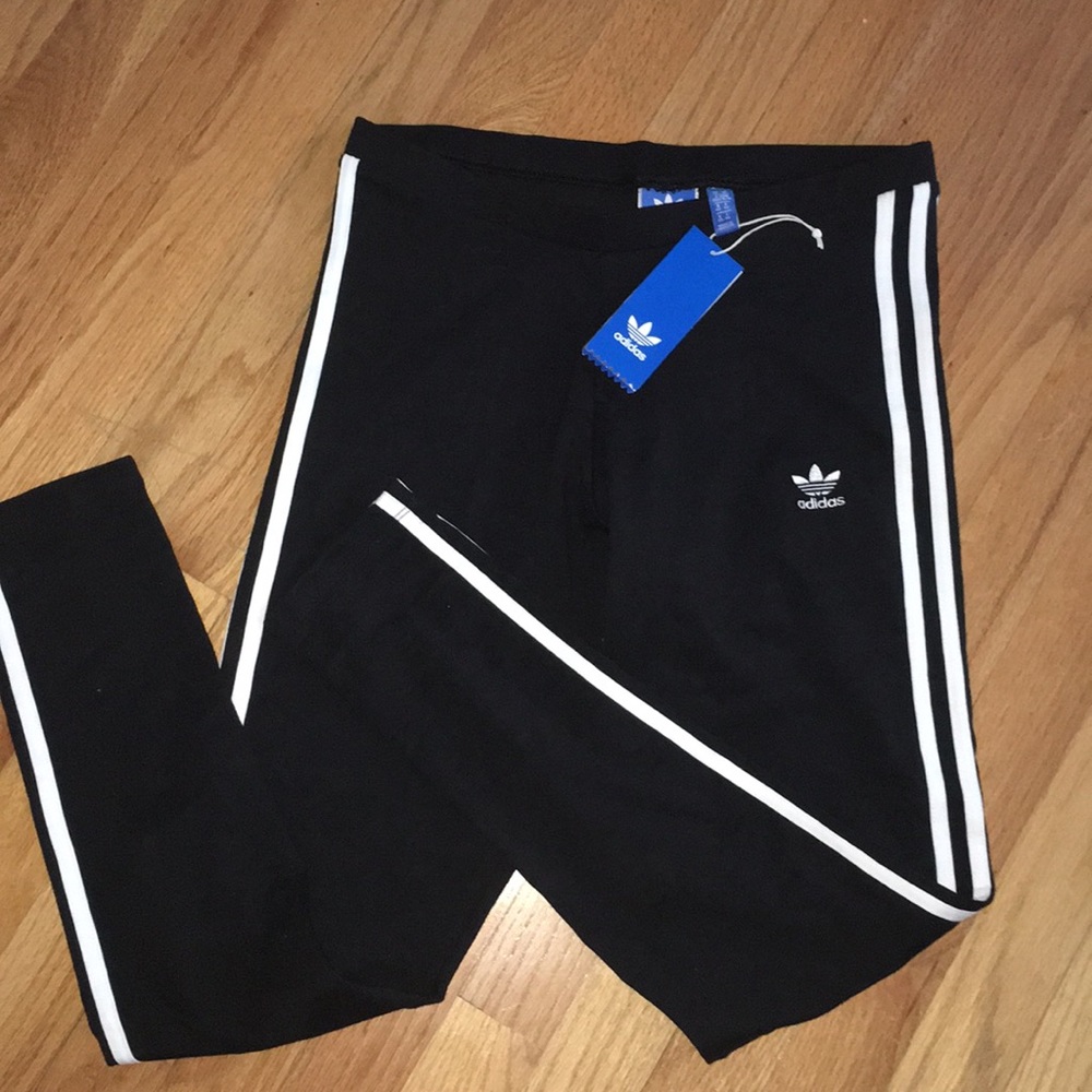 ADIDAS leggings (no longer has tags)